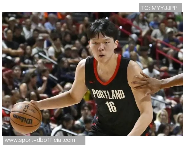 小波特上半场表现惊艳12投7中砍下19分4篮板1助攻三分球命中率高达60